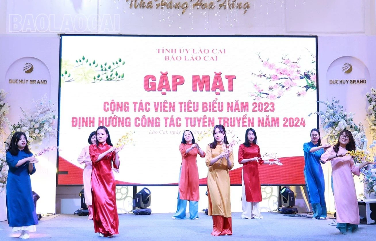 văn nghệ blc.jpg