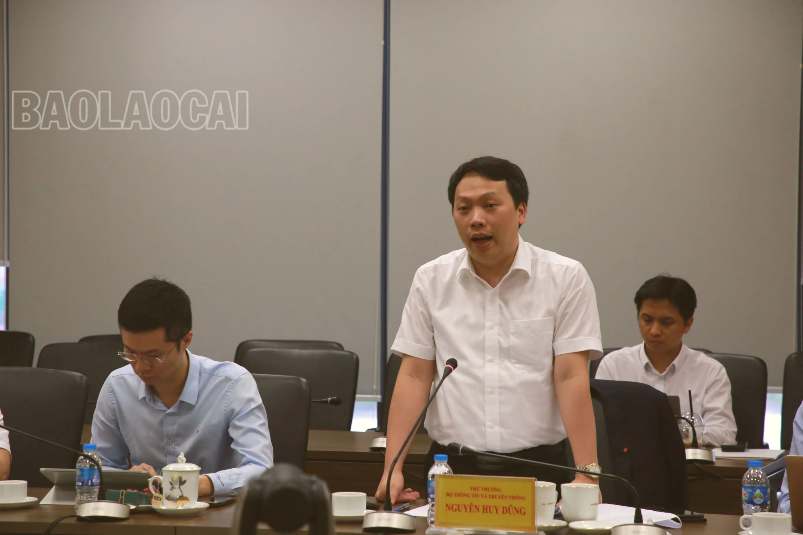 thu truong.JPG