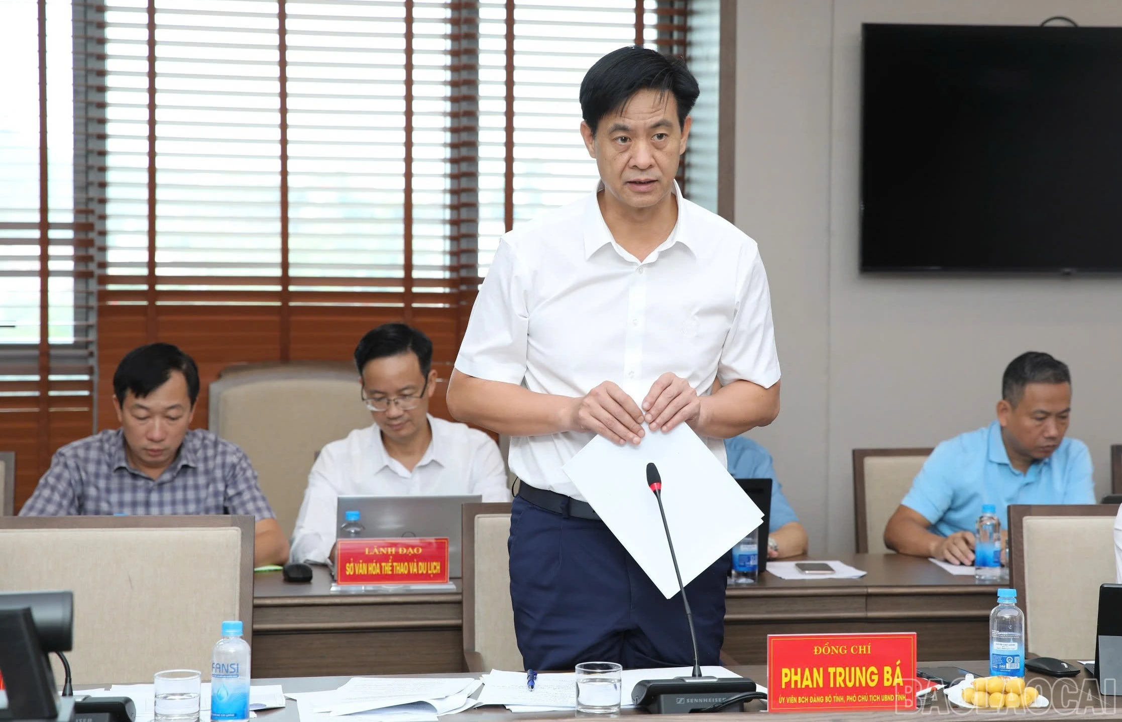 baolaocai-br_dong-chi-ba.jpg