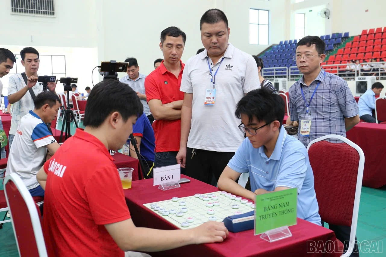 baolaocai-br_van-dong-vien-co-tuong.jpg