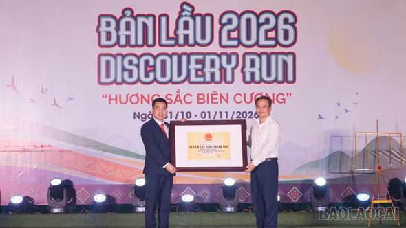 355 vận động viên tham gia Giải chạy “Bản Lầu Discovery Run – Hương sắc biên cương” 