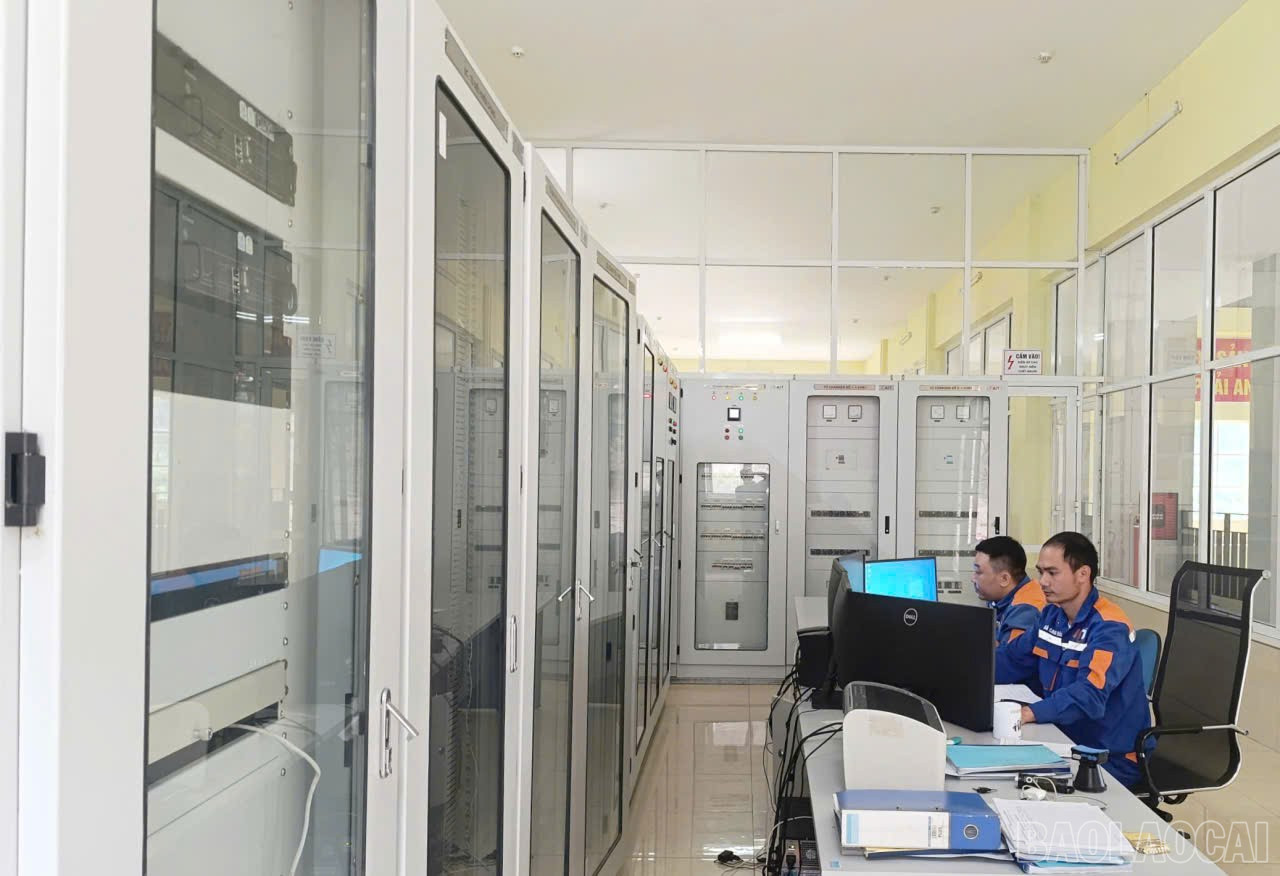Nhà máy Thủy điện Nậm Xây Luông đã phát điện ổn định trở lại. baolaocai-br_t3.jpg