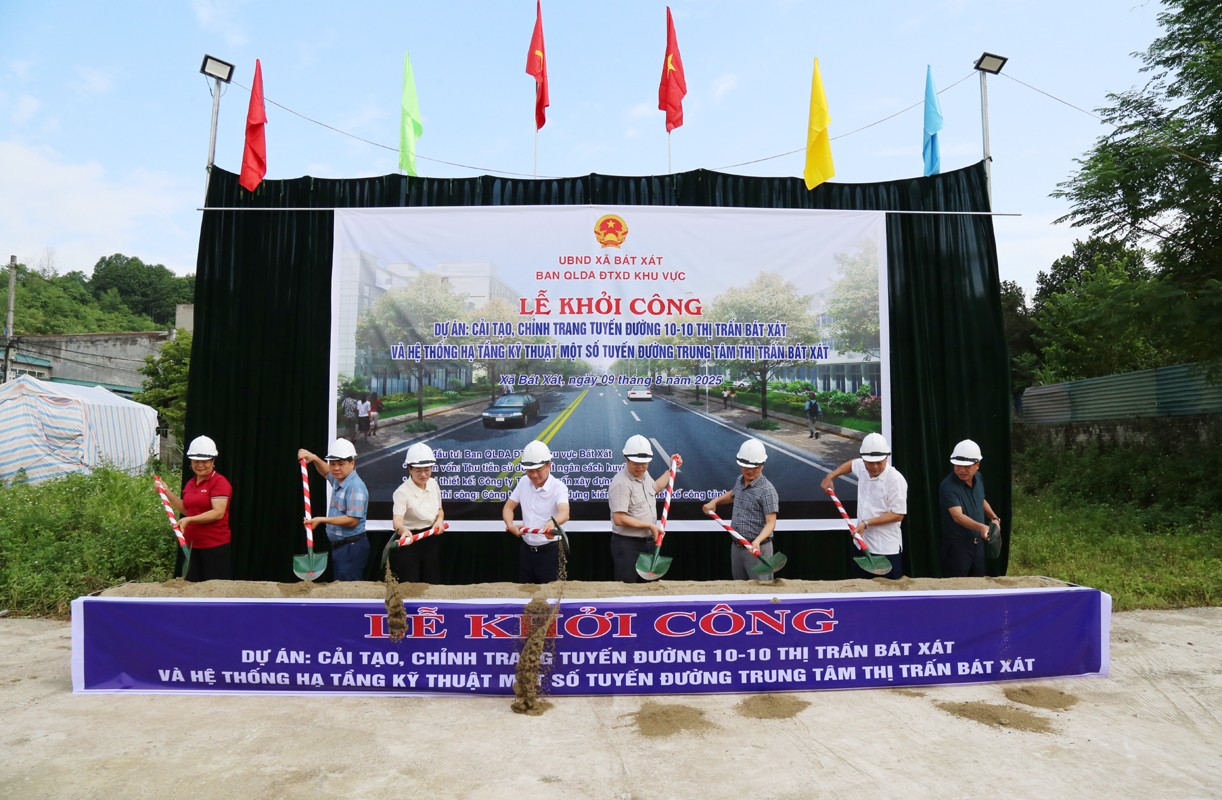 Khởi công công trình cải tạo, chỉnh trang tuyến đường 10-10. b5.jpg