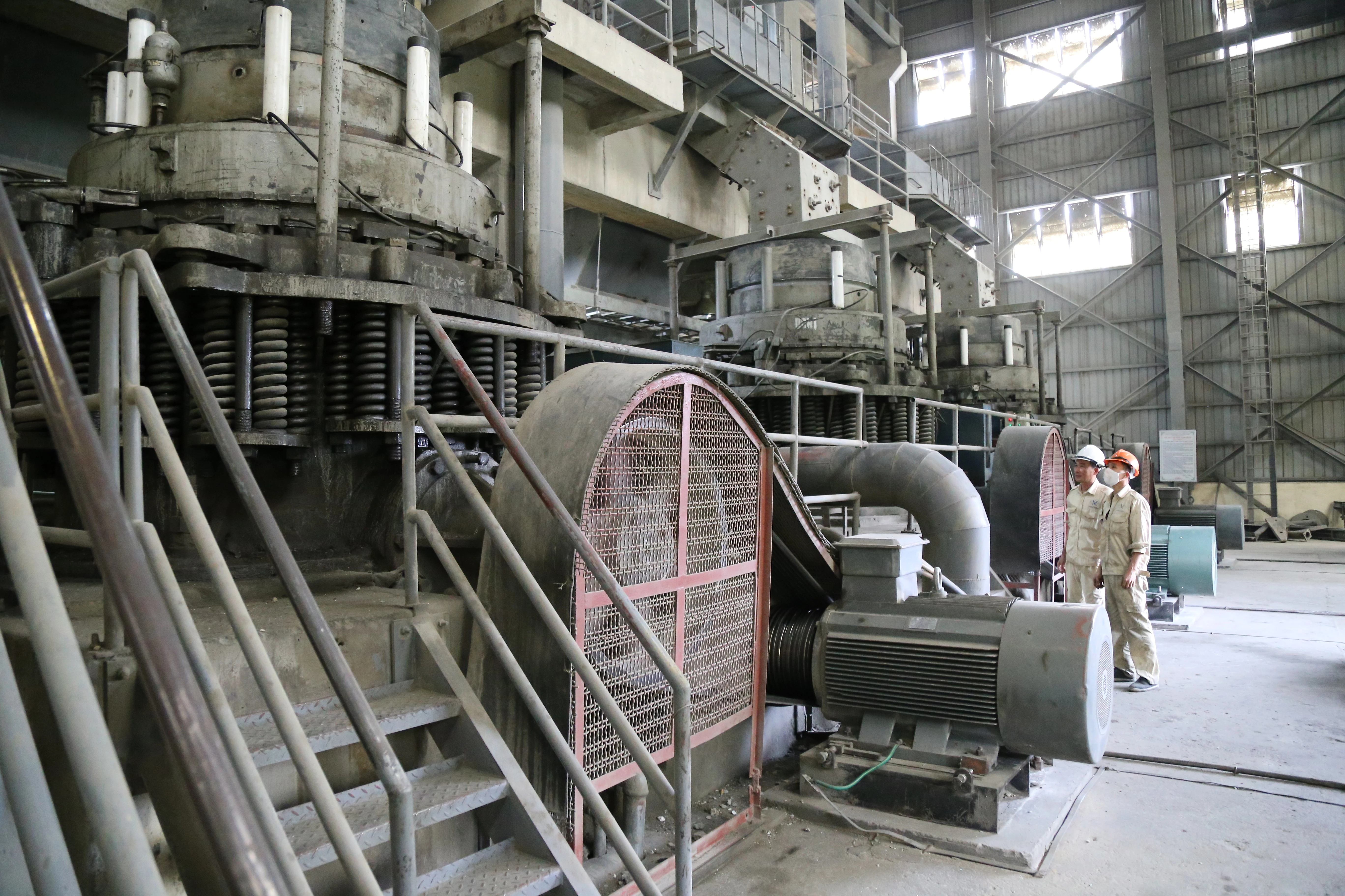 Thu nhập bình quân của người lao động hiện đạt hơn 15 triệu đồng/người/tháng.