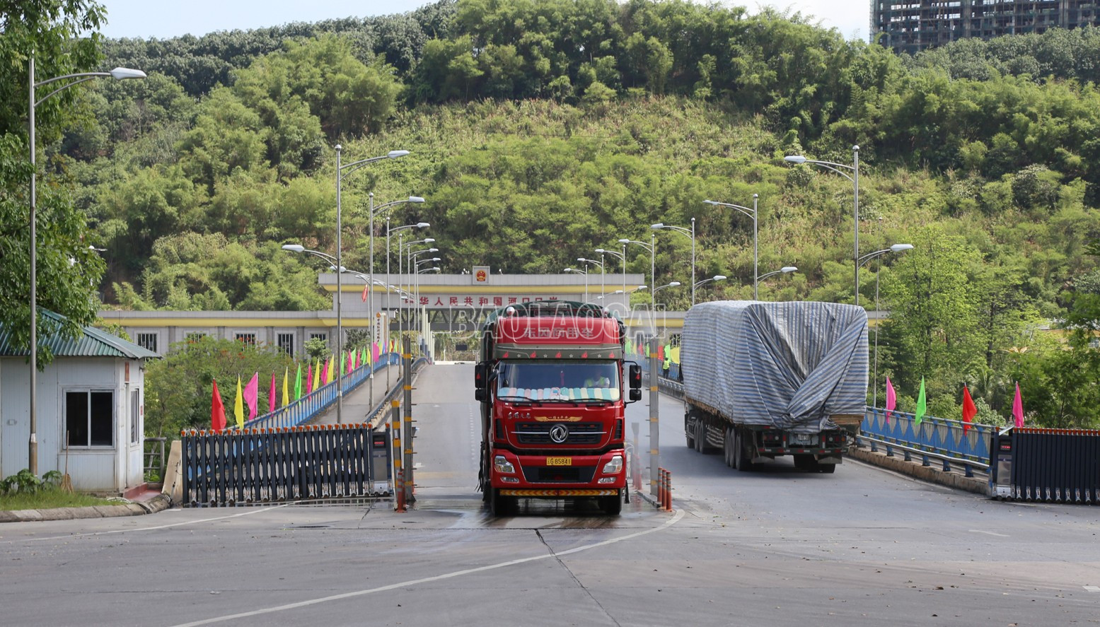 Hàng hóa được thông quan thuận lợi. baolaocai-c_h2.jpg