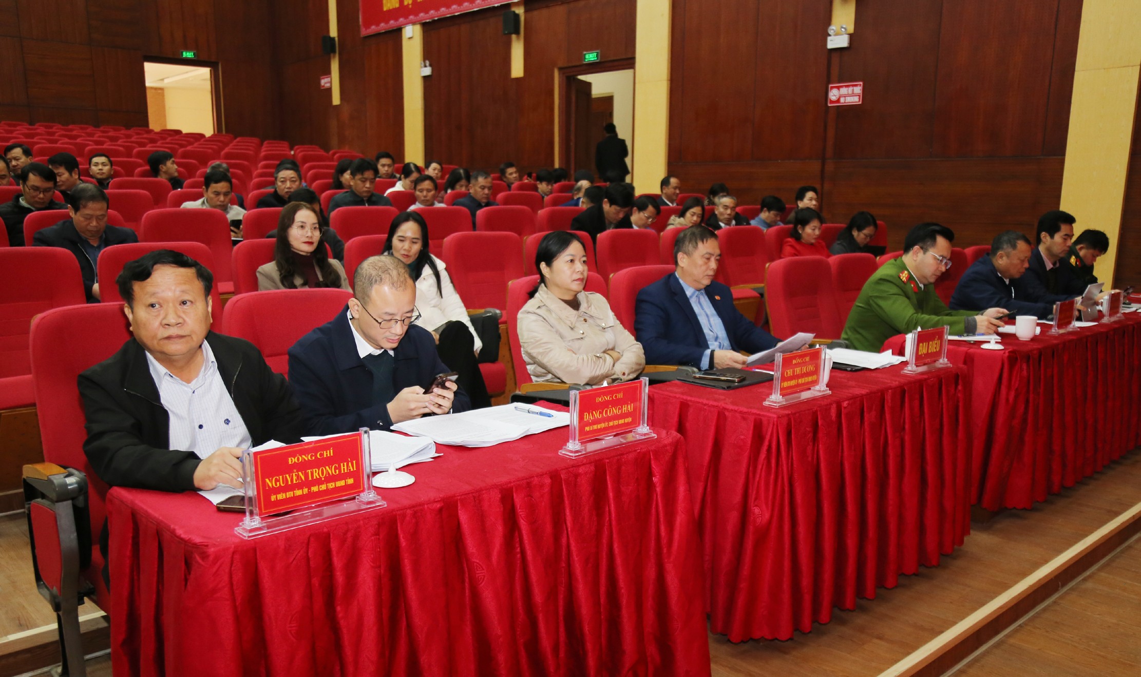 Các đại biểu dự hội nghị. b4.jpg