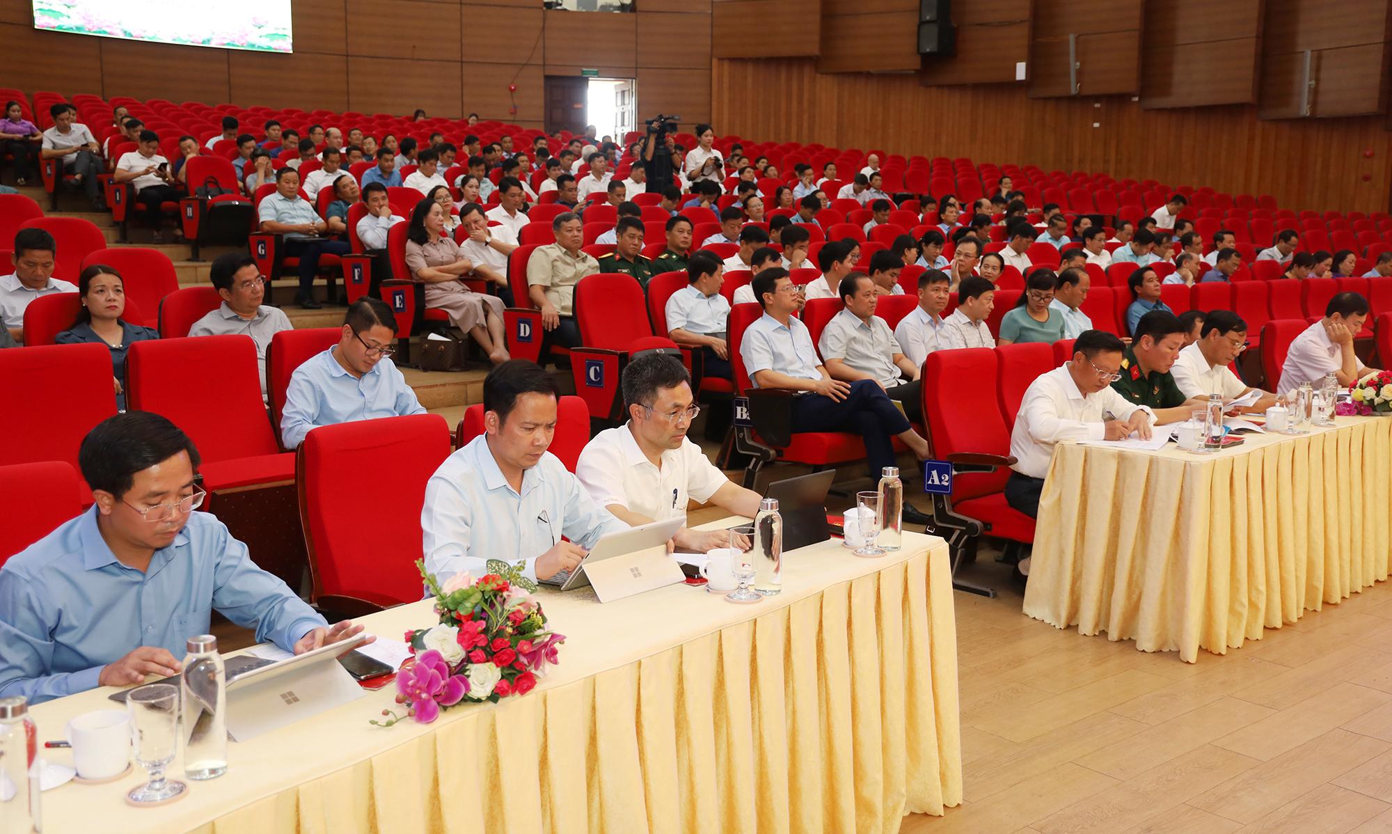 Các đại biểu dự hội nghị. IMG_6065.JPG