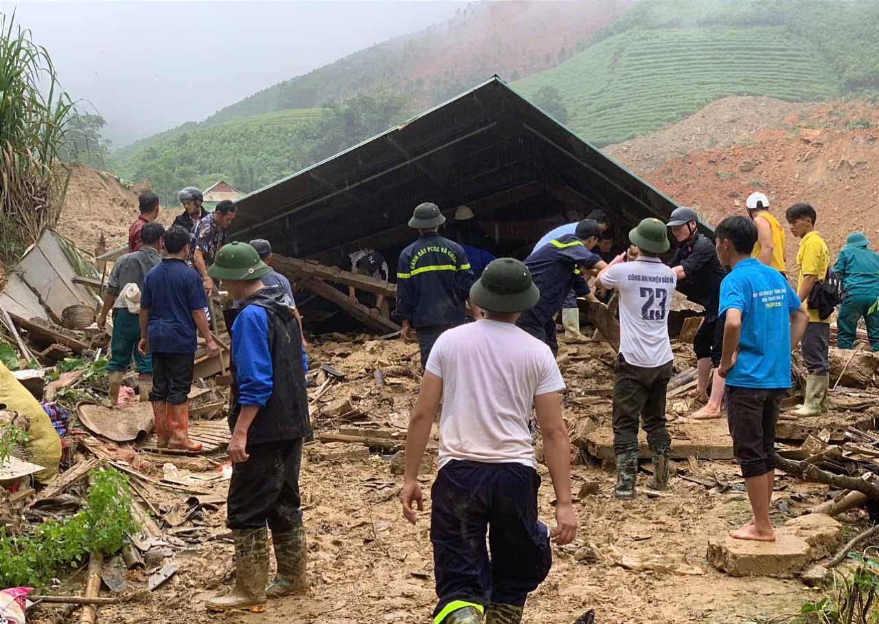 Tìm kiếm người mất tích. 1.jpg
