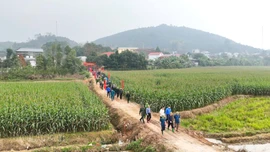 Những tuyến đường mở lối cho nông thôn phát triển