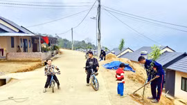 Mùa xuân mới ở khu tái định cư Mà Mù Sử 1