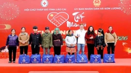 Lào Cai chung tay chăm lo Tết cho người dân khó khăn