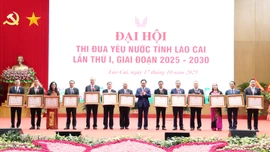 Đại hội Thi đua yêu nước tỉnh Lào Cai lần thứ I thành công tốt đẹp