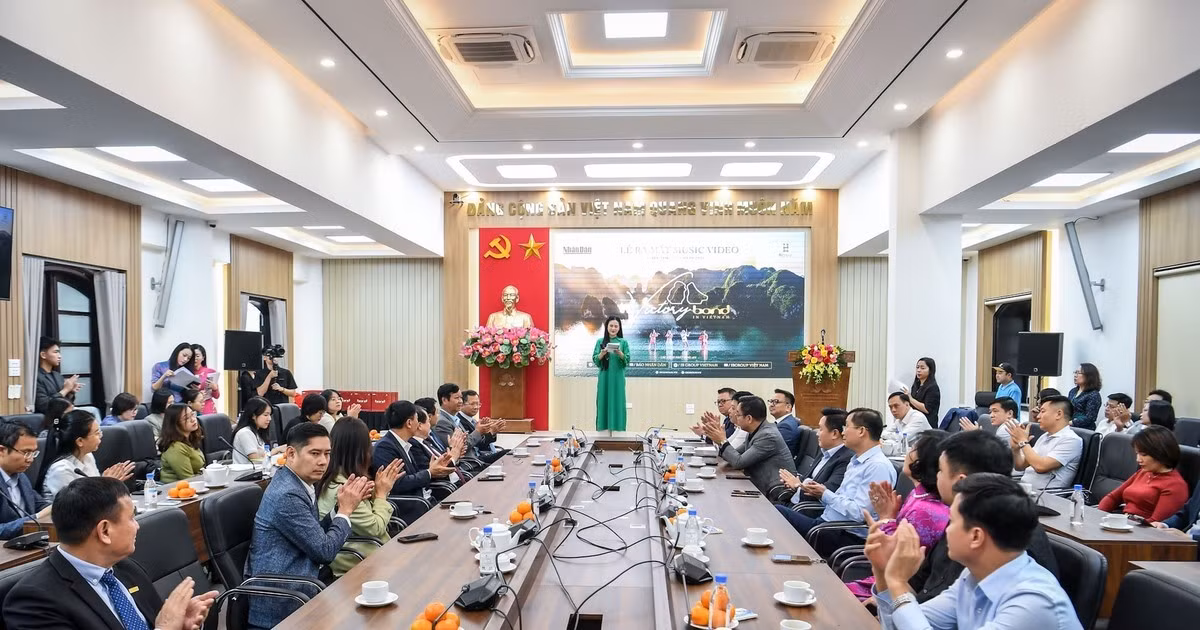 Báo Nhân Dân ra mắt video âm nhạc "Victory - Bond in Vietnam"