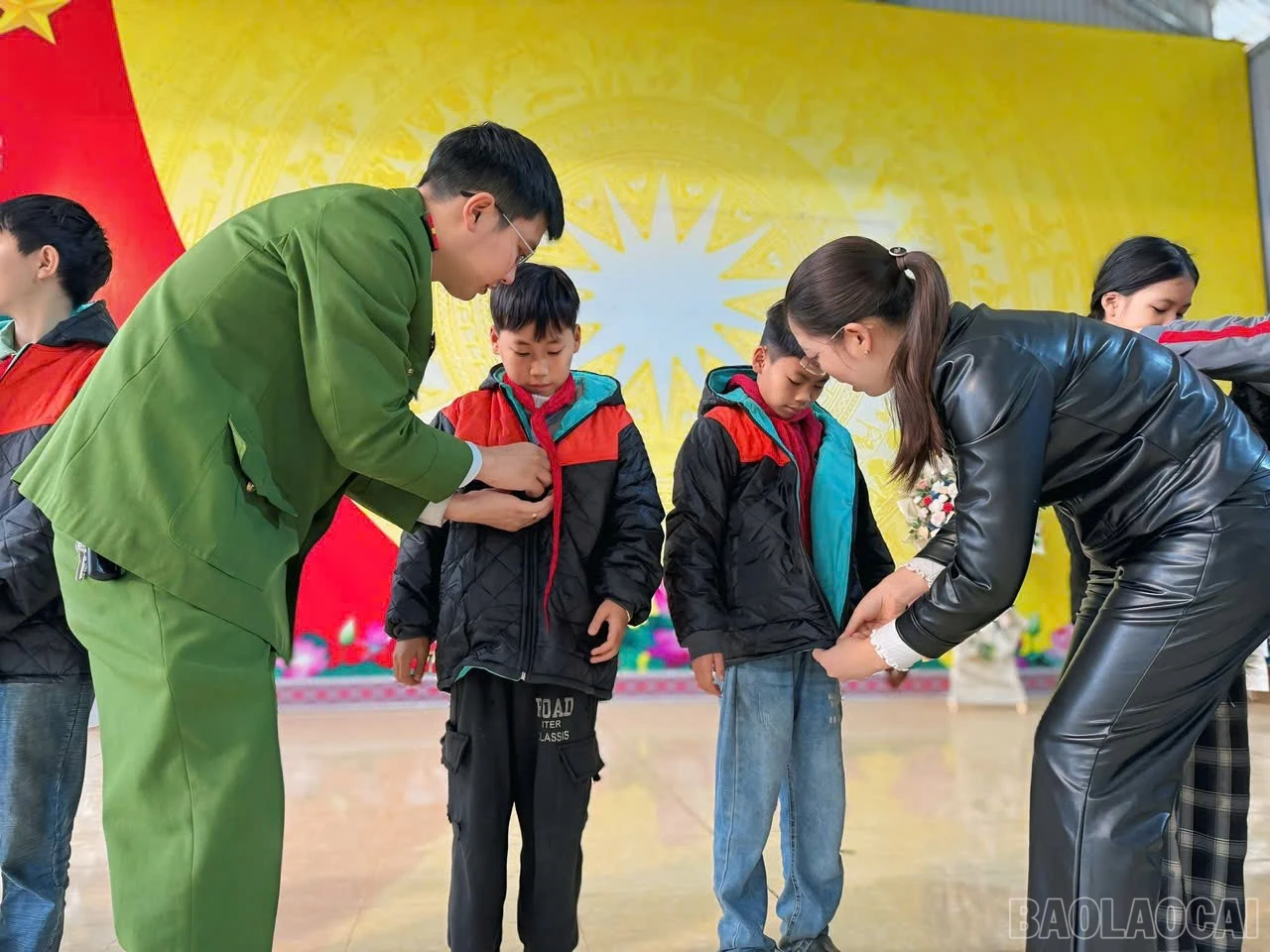 baolaocai-br_z7383623838540-58c16f0c7a36a807eae3704925cd26ea.jpg