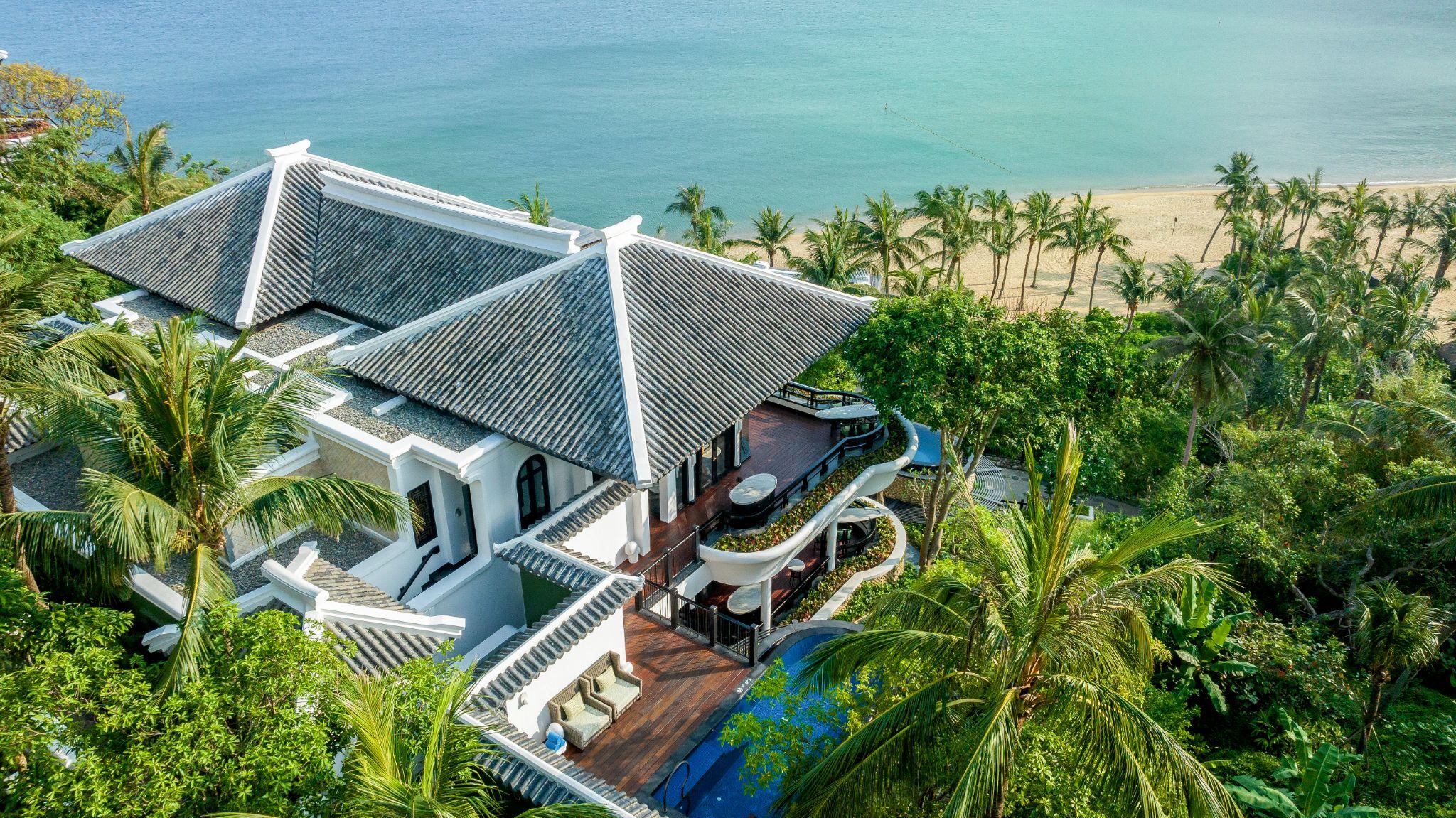 InterContinental Danang Sun Peninsula Resort từng được Condé Nast Traveller ca ngợi là “mê hoặc nhất Việt Nam”. image001.jpg