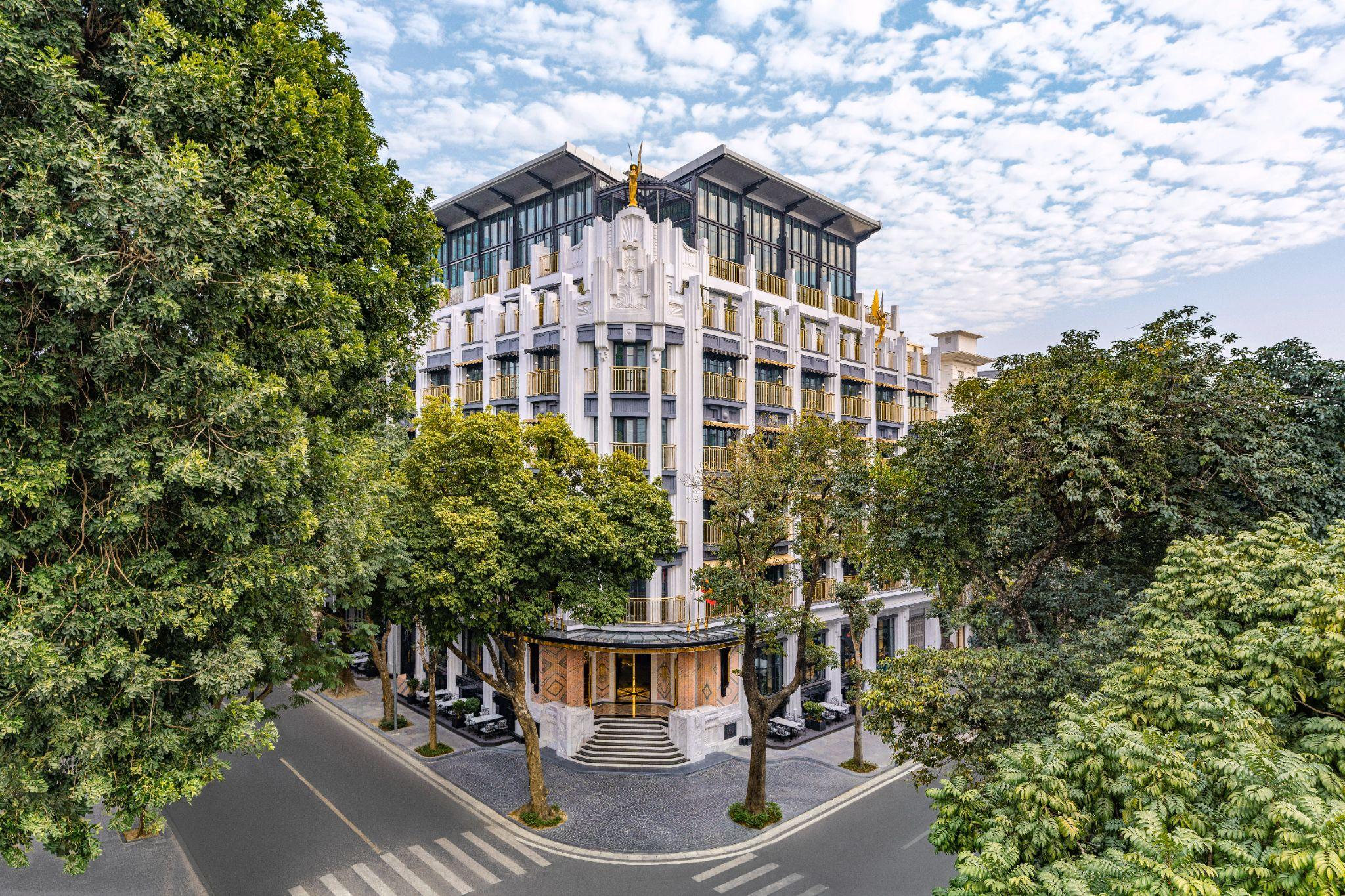 Capella Hanoi là khách sạn đầu tiên mà thương hiệu Capella vận hành tại Việt Nam, được thiết kế bởi kiến trúc sư Bill Bensley. image003.jpg