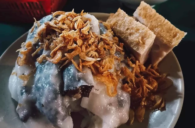 Bánh cuốn Việt Nam.