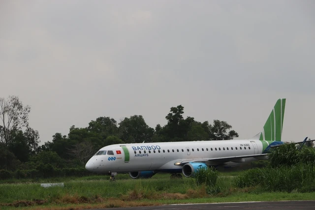 Đường bay thẳng của Bamboo Airways kết nối Cà Mau với Thủ đô Hà Nội có thời gian bay hơn 2 giờ, tần suất 3 chuyến khứ hồi/tuần.