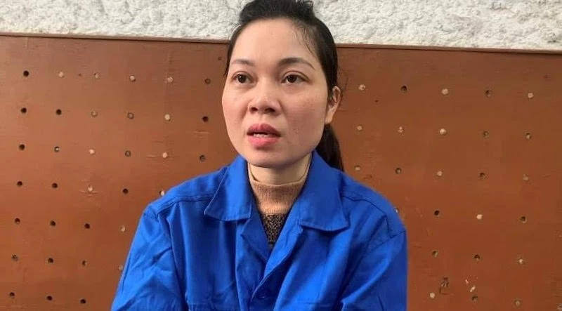 Đối tượng Tạ Thị Tư tại cơ quan công an.