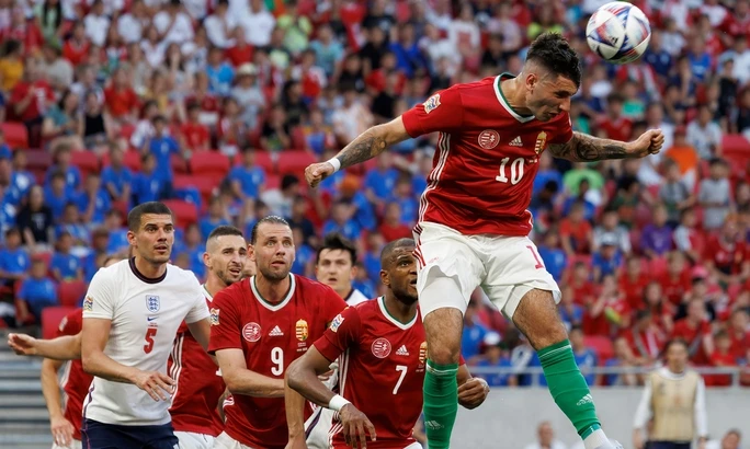 Dominik Szoboszlai và tuyển Hungary "hành hạ" tuyển Anh ở Nations League.