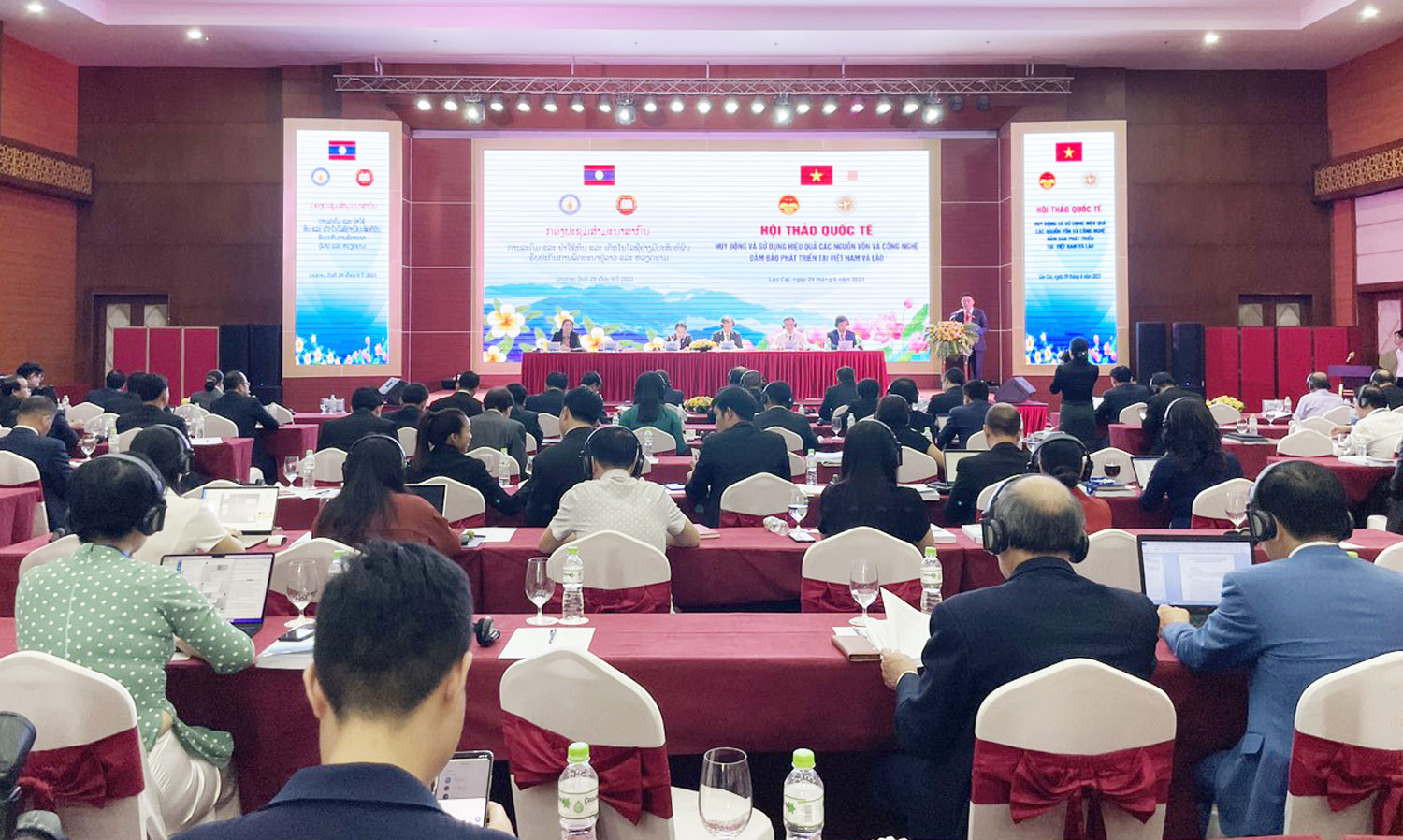 Quang cảnh hội nghị. hoi-thao-2.jpg