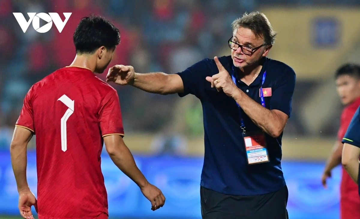 HLV Troussier công bố danh sách ĐT Việt Nam chuẩn bị cho Asian Cup 2023 vào ngày 24/12 (Ảnh: Dương Thuật).