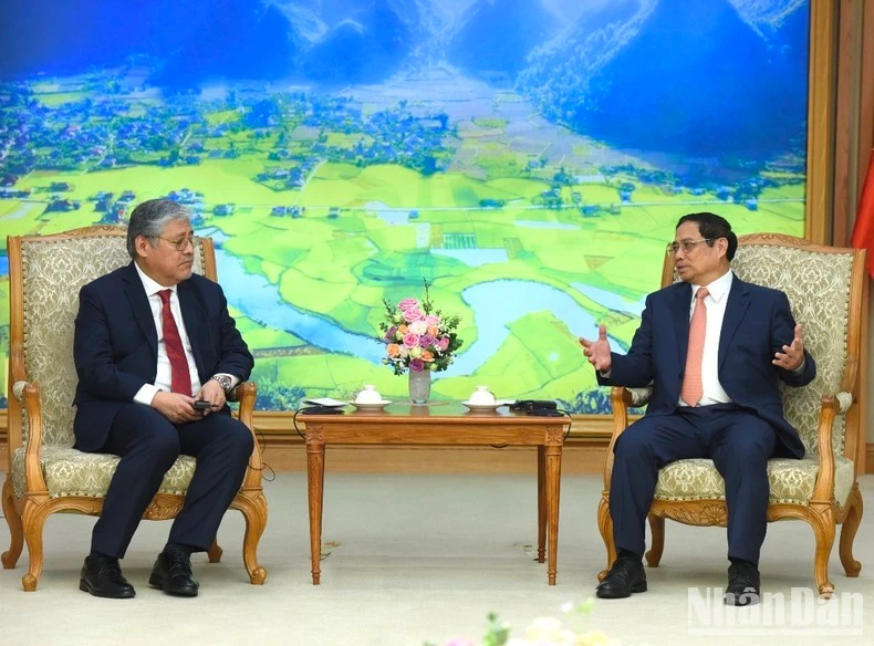 Thủ tướng Phạm Minh Chính tiếp Bộ trưởng Ngoại giao Philippines Enrique Manalo.