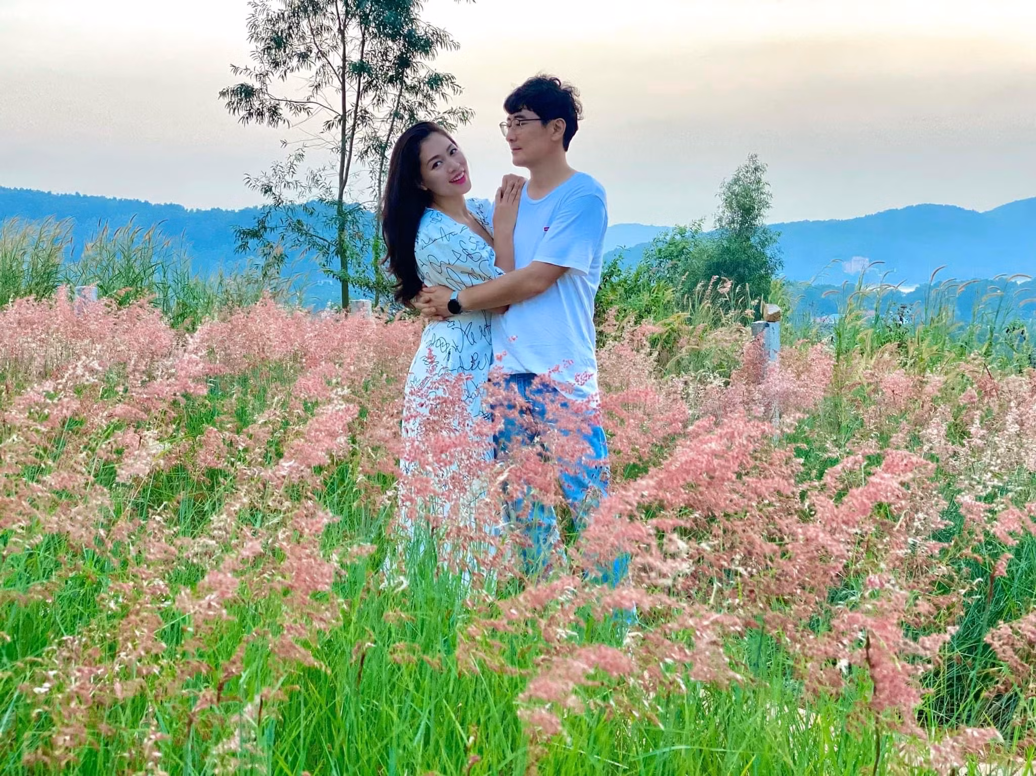 Valentine là dịp để những cặp đôi không còn son quan tâm và nói lời yêu thương nhiều hơn.jpeg