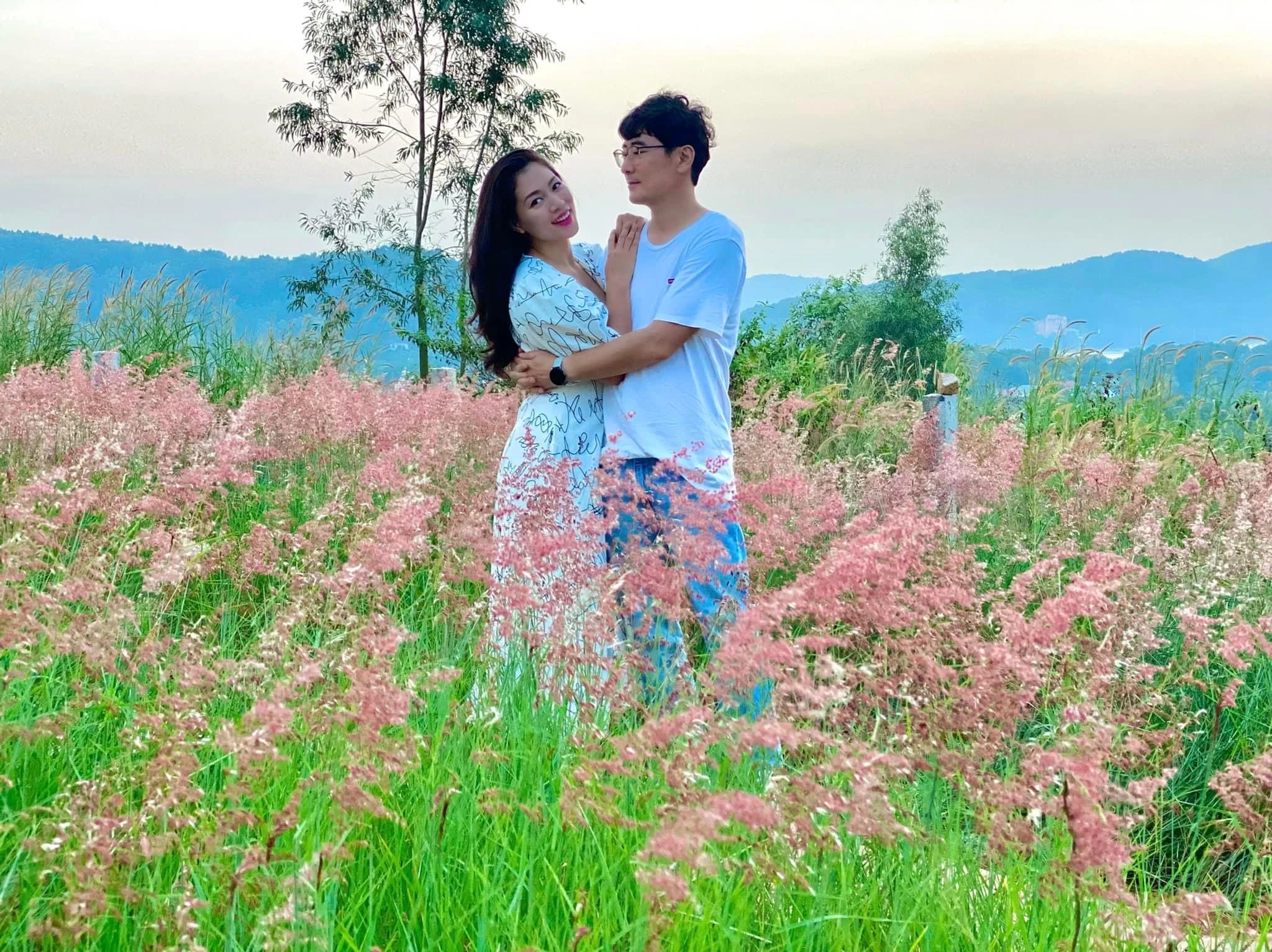 Valentine là dịp để những cặp đôi không còn son quan tâm và nói lời yêu thương nhiều hơn.jpeg