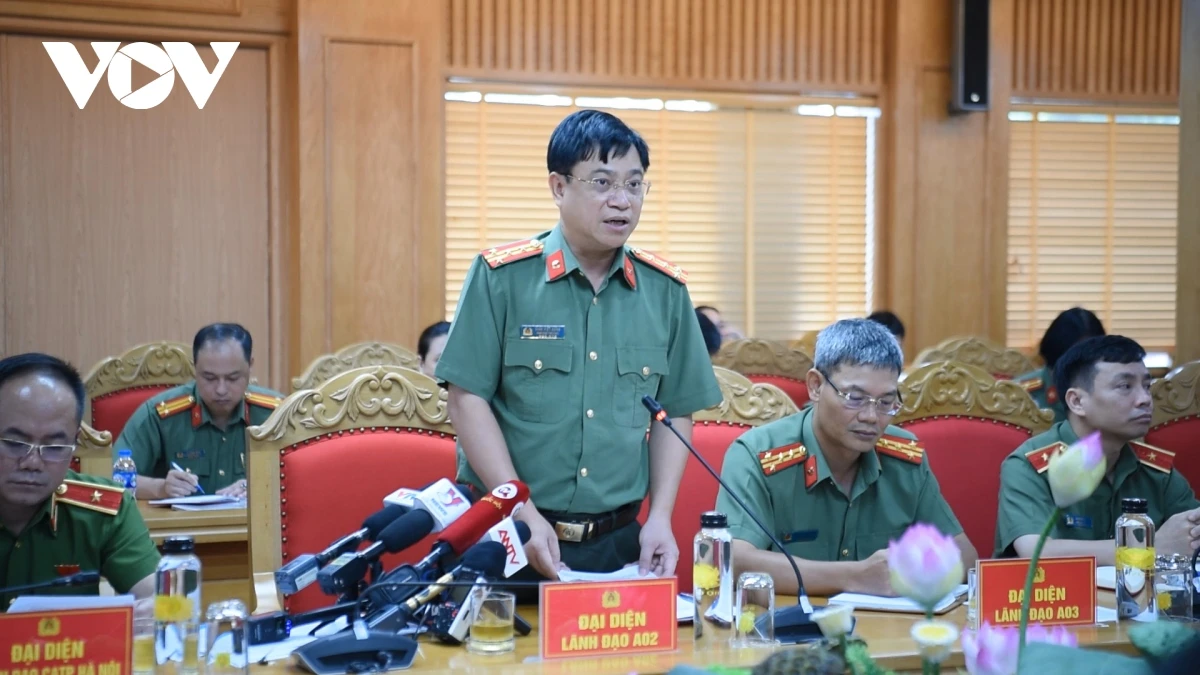 Đại tá Đinh Việt Dũng - Phó Cục trưởng Cục An ninh nội địa (Bộ Công an) thông tin tại họp báo.