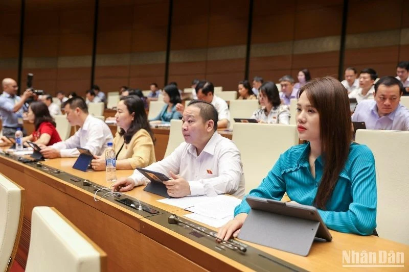 Các đại biểu tại phiên họp của Quốc hội ngày 23/6/2023.