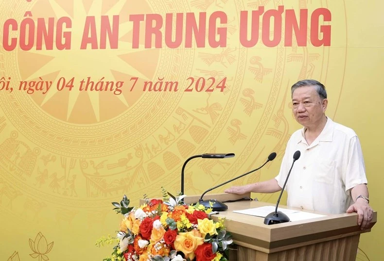 vna-potal-chu-tich-nuoc-va-thu-tuong-du-hoi-nghi-dang-uy-cong-an-trung-uong-7464675-5911-105.jpg
