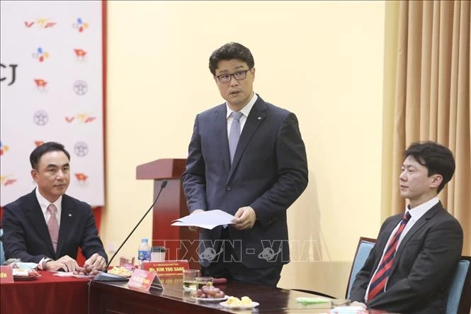 Ông Han Tae Young, đại diện Tập đoàn CJ (Hàn Quốc) phát biểu.