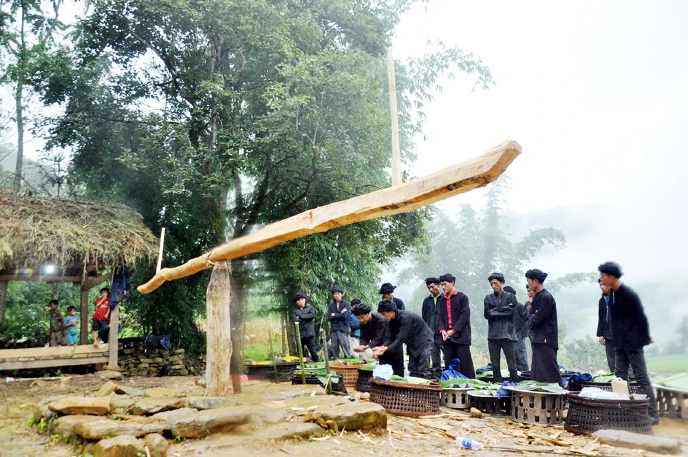 Bài 1: Y Tý - vùng đất gây thương nhớ ảnh 1