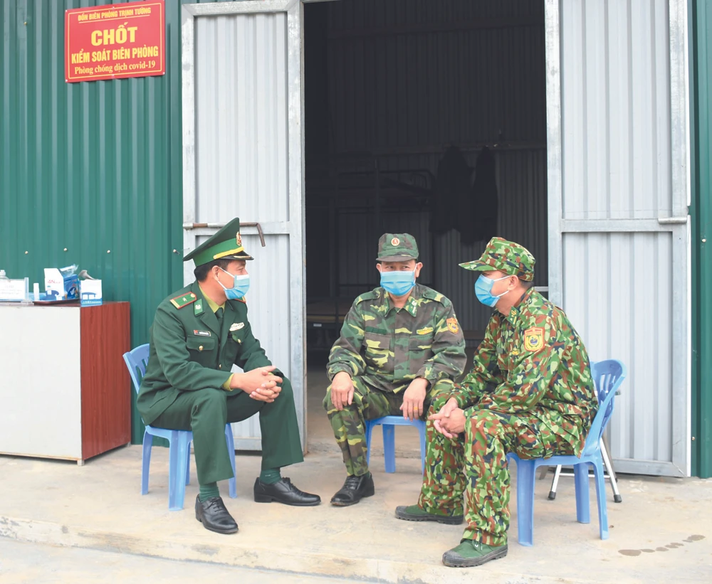 Bộ đội biên phòng tỉnh tăng cường nhiều tổ, chốt phòng, chống dịch bệnh.