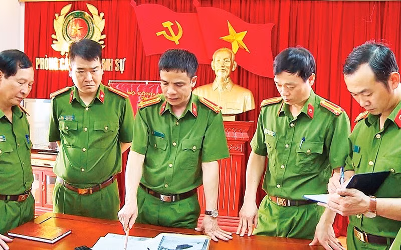 Phòng Cảnh sát hình sự, Công an tỉnh Thanh Hóa họp bàn phá án.
