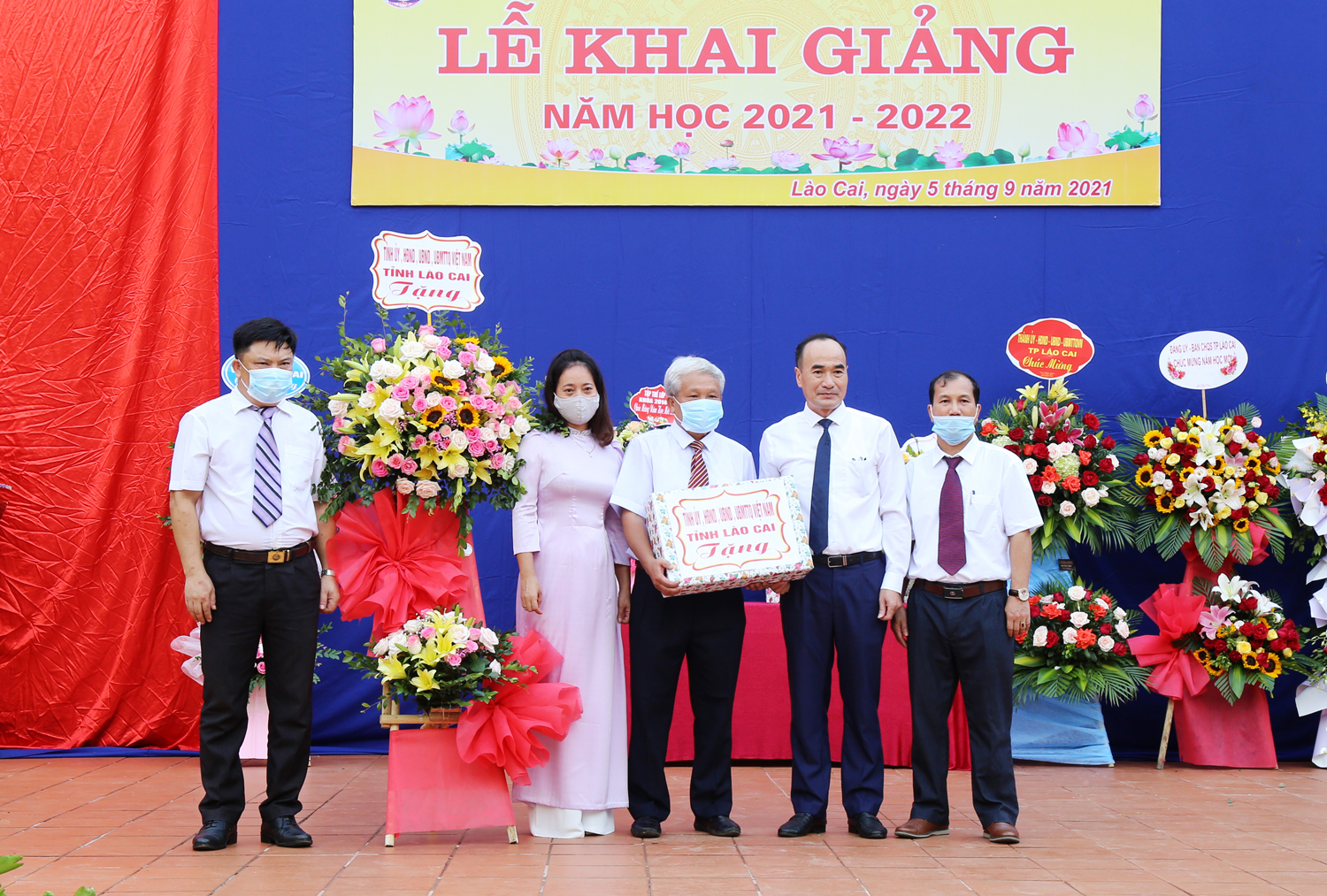 Lào Cai: Gần 228 nghìn học sinh dự Lễ khai giảng năm học mới ảnh 8 Lào Cai: Gần 228 nghìn học sinh dự Lễ khai giảng năm học mới ảnh 8