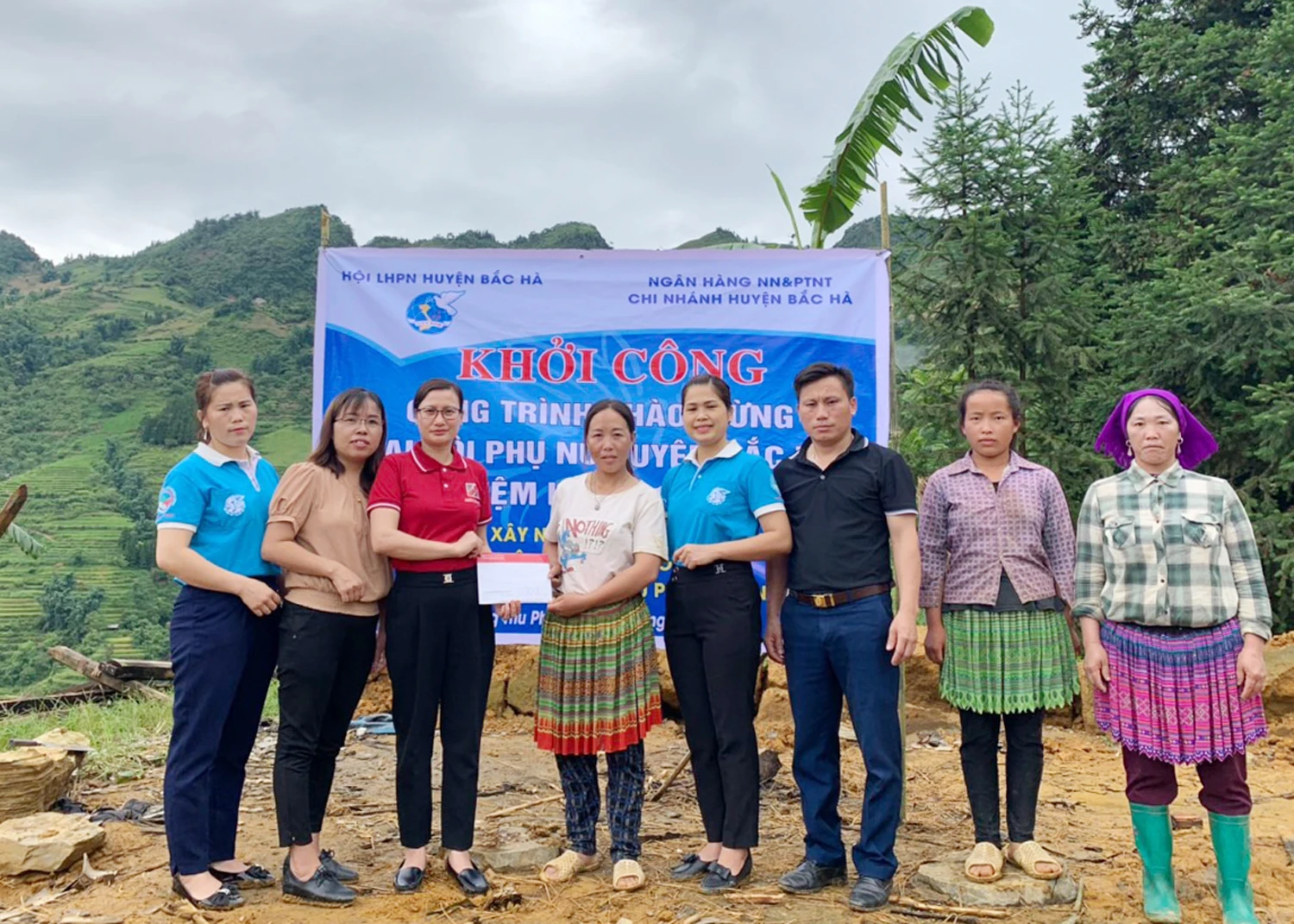 Khởi công xây dựng nhà “Mái ấm tình thương” cho hội viên phụ nữ xã Hoàng Thu Phố ảnh 1