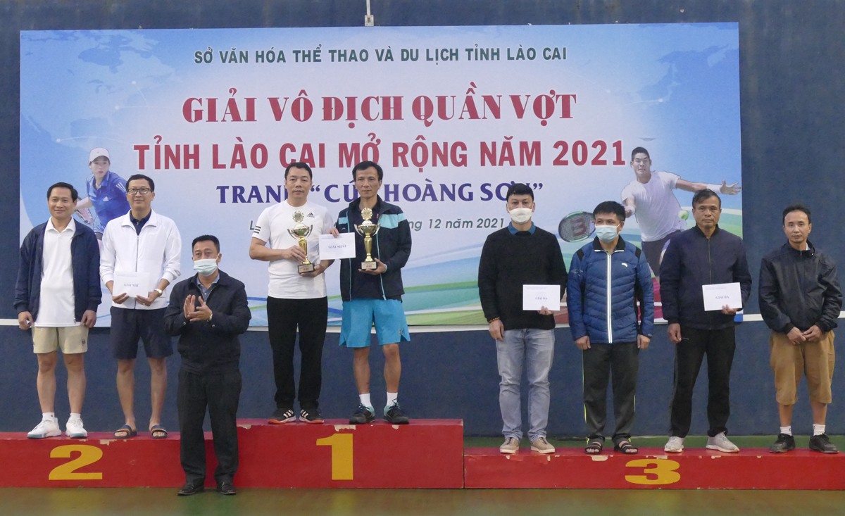 Kết thúc Giải Vô địch quần vợt tỉnh Lào Cai mở rộng tranh “Cup Hoàng Sơn” năm 2021 ảnh 4