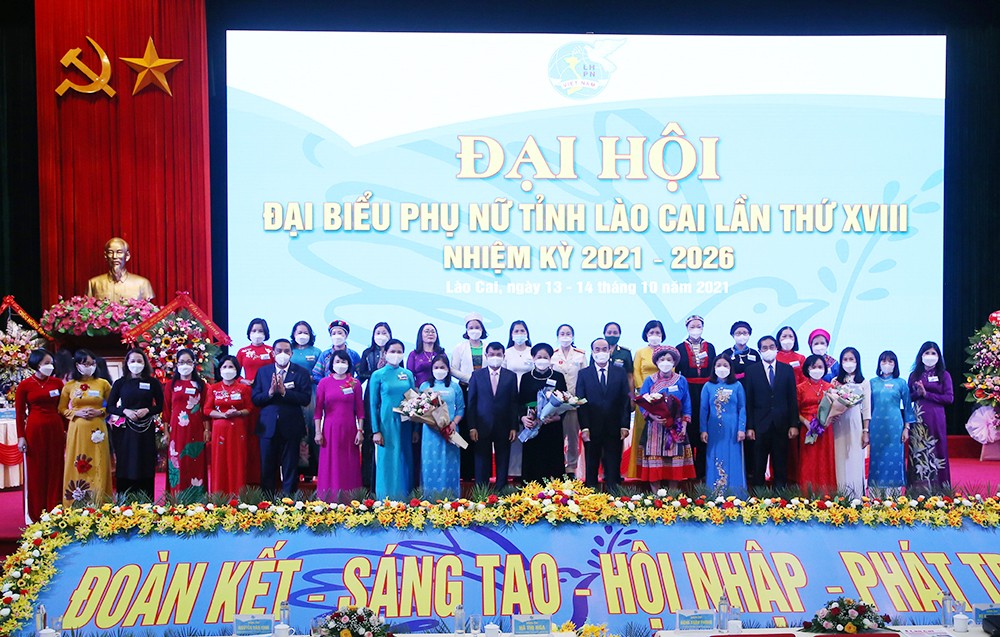 Khai mạc Đại hội Đại biểu Phụ nữ tỉnh Lào Cai lần thứ XVIII, nhiệm kỳ 2021-2026 ảnh 8