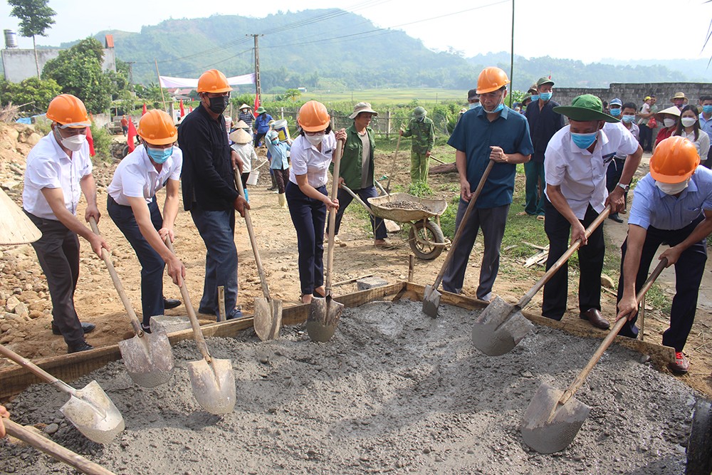 Xã Hợp Thành khởi công công trình chào mừng kỷ niệm 30 năm tái lập thị xã Lào Cai ảnh 2
