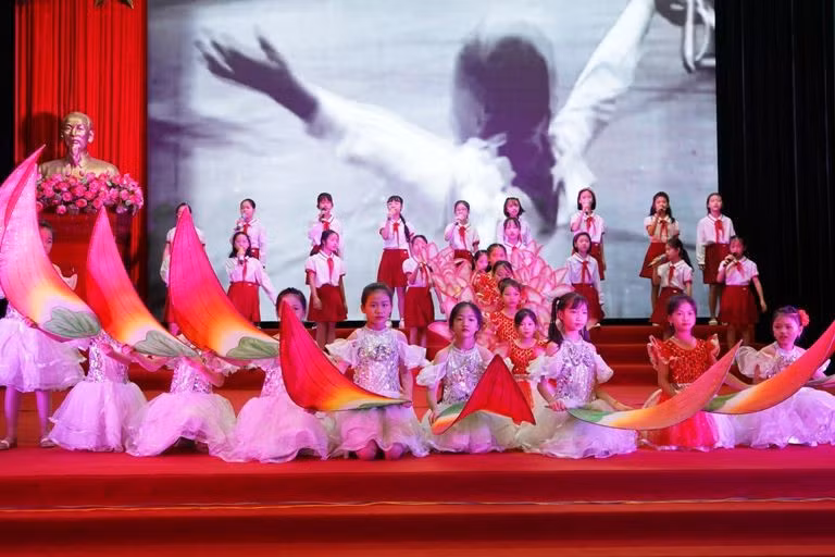 Khởi động Tuần lễ hưởng ứng học tập suốt đời, năm 2021 ảnh 1 Khởi động Tuần lễ hưởng ứng học tập suốt đời, năm 2021 ảnh 1