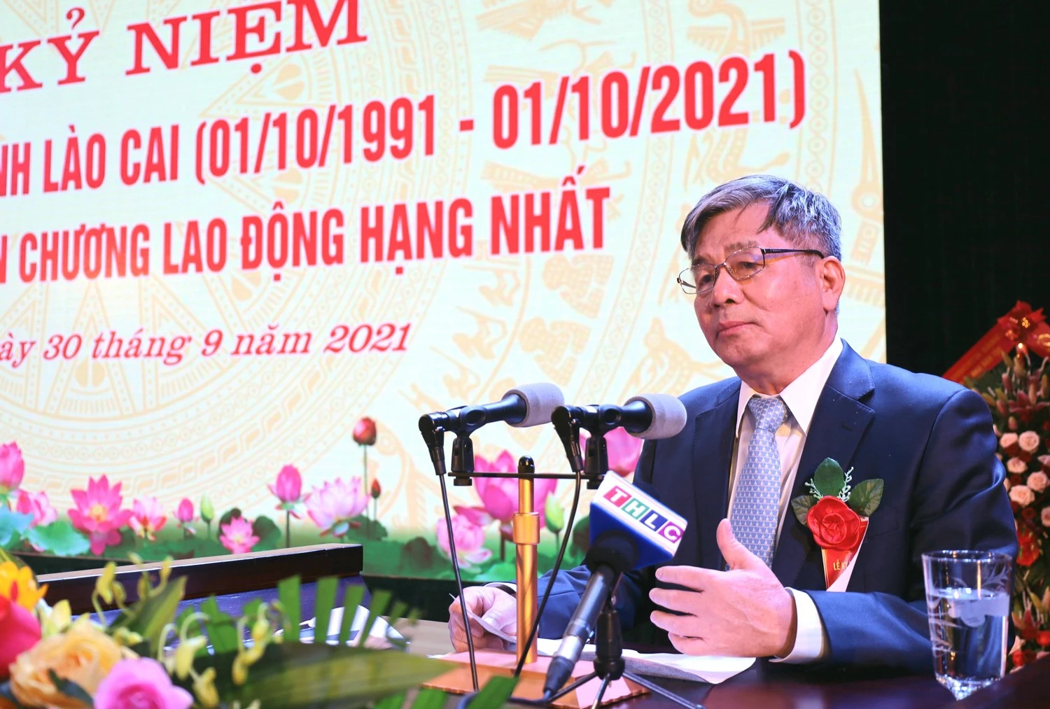 Lào Cai kỷ niệm 30 năm Ngày tái lập tỉnh và đón nhận Huân chương Lao động hạng Nhất ảnh 8