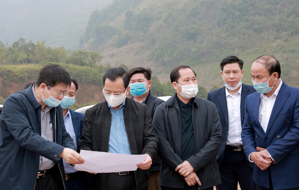 Kiểm tra thực hiện các dự án đầu tư chế biến nông – lâm sản trên địa bàn ảnh 4