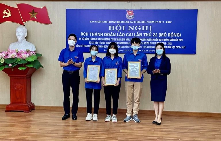 Thành đoàn Lào Cai: Phấn đấu đạt và vượt các chỉ tiêu công tác đoàn và phong trào thanh thiếu nhi năm 2021 ảnh 3 Thành đoàn Lào Cai: Phấn đấu đạt và vượt các chỉ tiêu công tác đoàn và phong trào thanh thiếu nhi năm 2021 ảnh 3