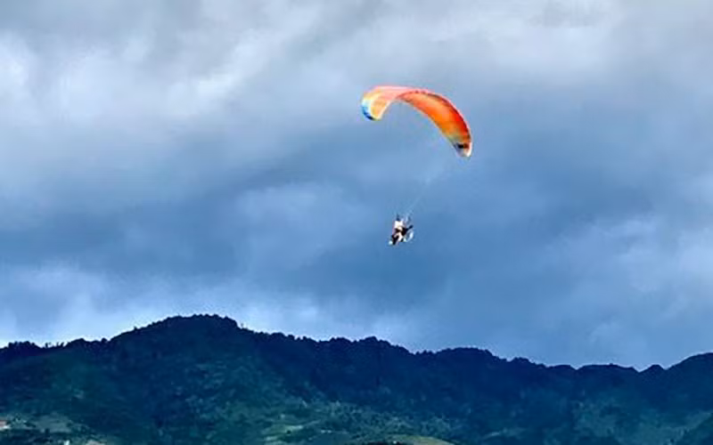 Phấn đấu thành huyện du lịch vùng Tây Bắc ảnh 1