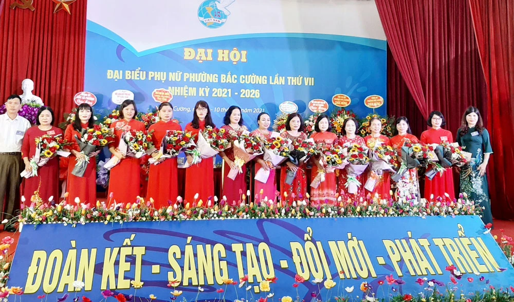 Hội Phụ nữ phường Bắc Cường tổ chức thành công đại hội điểm.