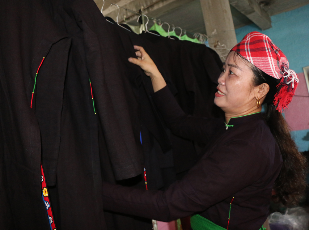 Phụ nữ Võ Lao giữ nghề truyền thống ảnh 7 Phụ nữ Võ Lao giữ nghề truyền thống ảnh 7