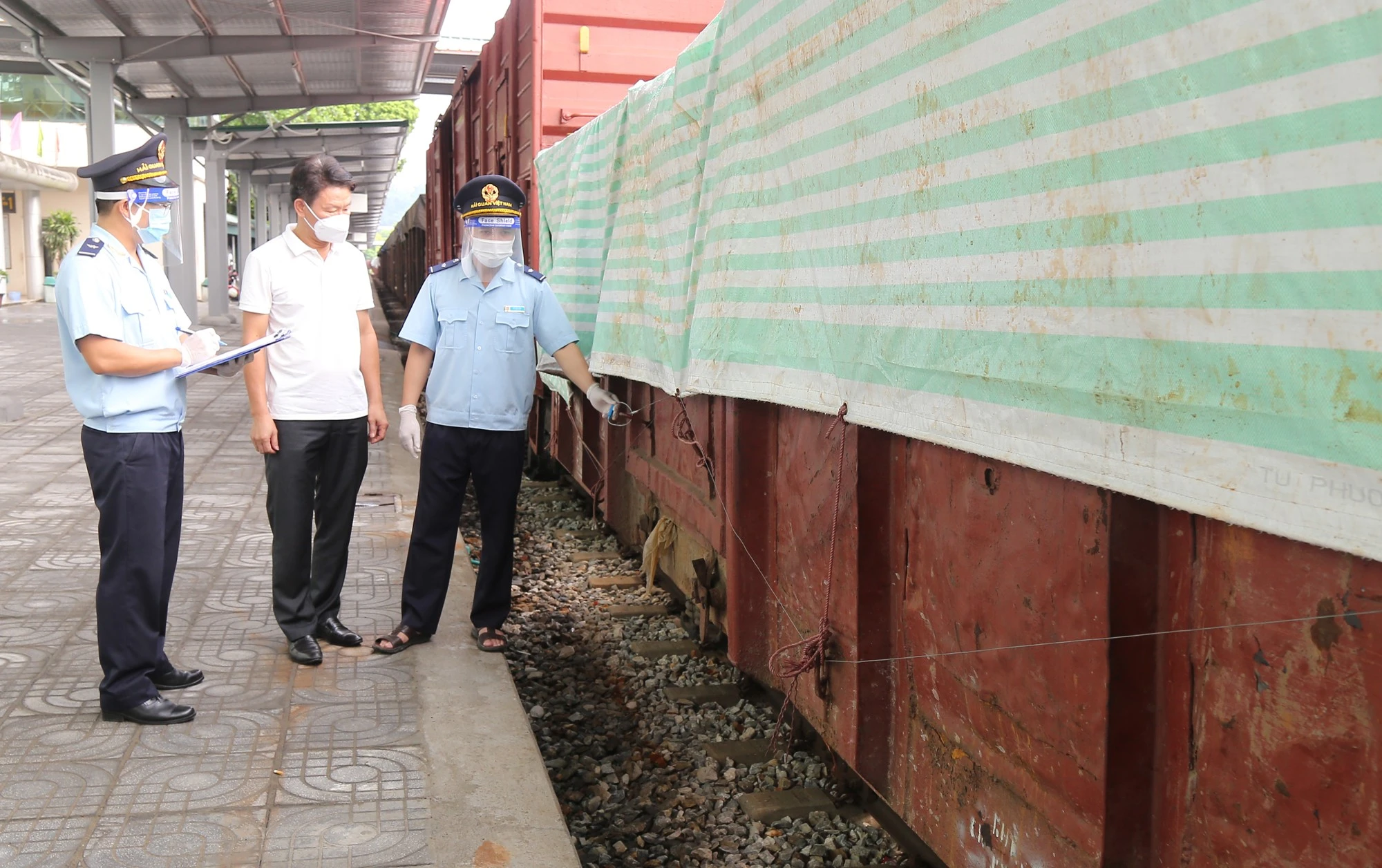 Bài cuối: Đưa dịch vụ logistics phát triển xứng tầm ảnh 1