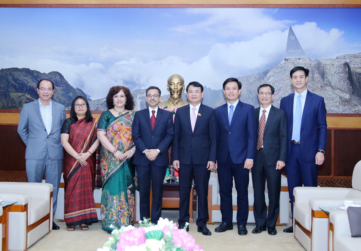 Bí thư Tỉnh uỷ Đặng Xuân Phong tiếp đoàn Đại sứ quán Ấn Độ tại Việt Nam ảnh 3